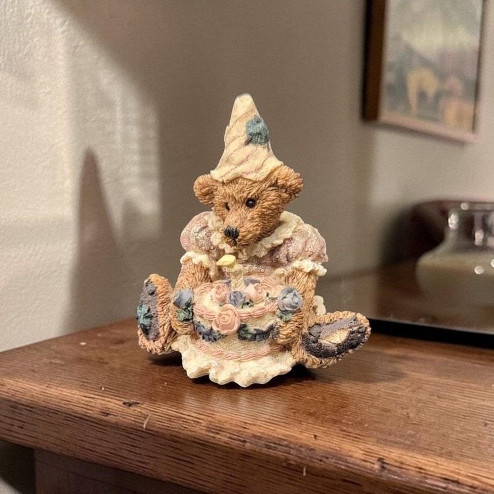 Enesco Boyds Bears "Bailey's Birthday" 1993, Collectible Figurine with Candle